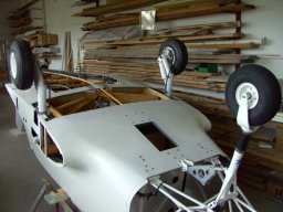  &quot;Graupner in Groß&quot; oder Flugzeugbau im Maßstab 1:1